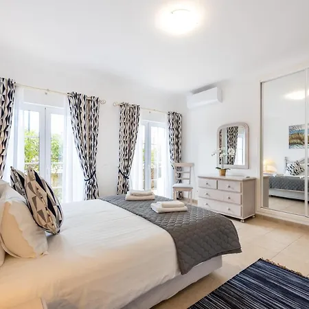 Holiday home Casa Ensolarada