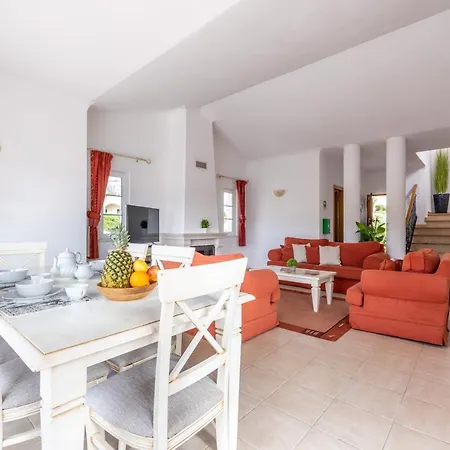 Casa Ensolarada Holiday home *